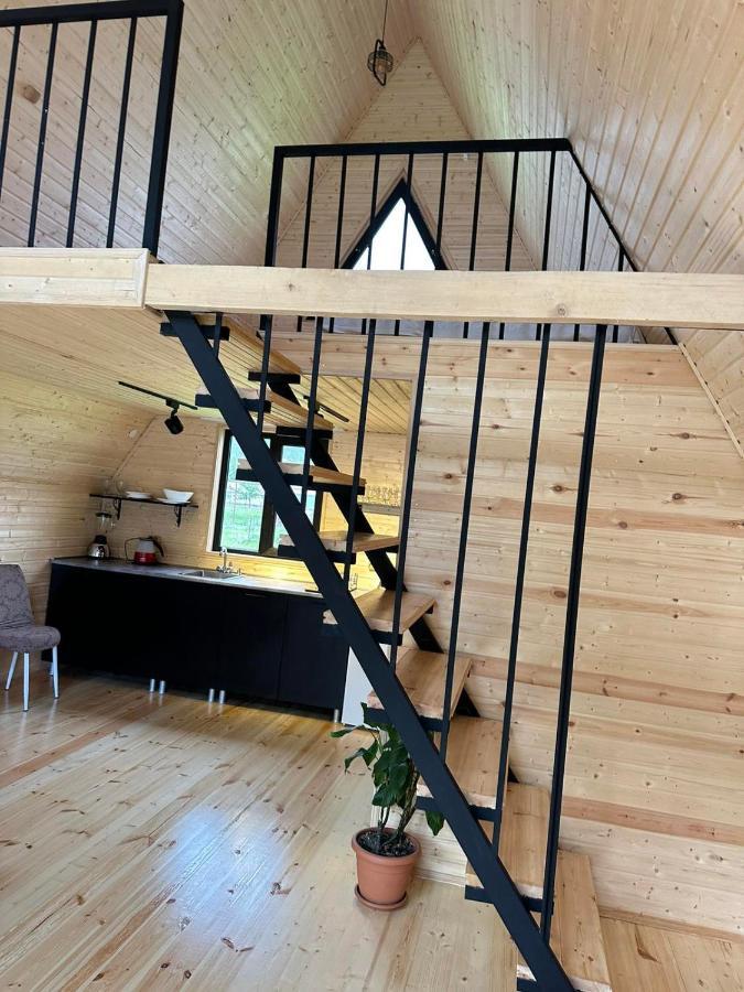 Thomas' Hut Apartment Kazbegi Exterior photo